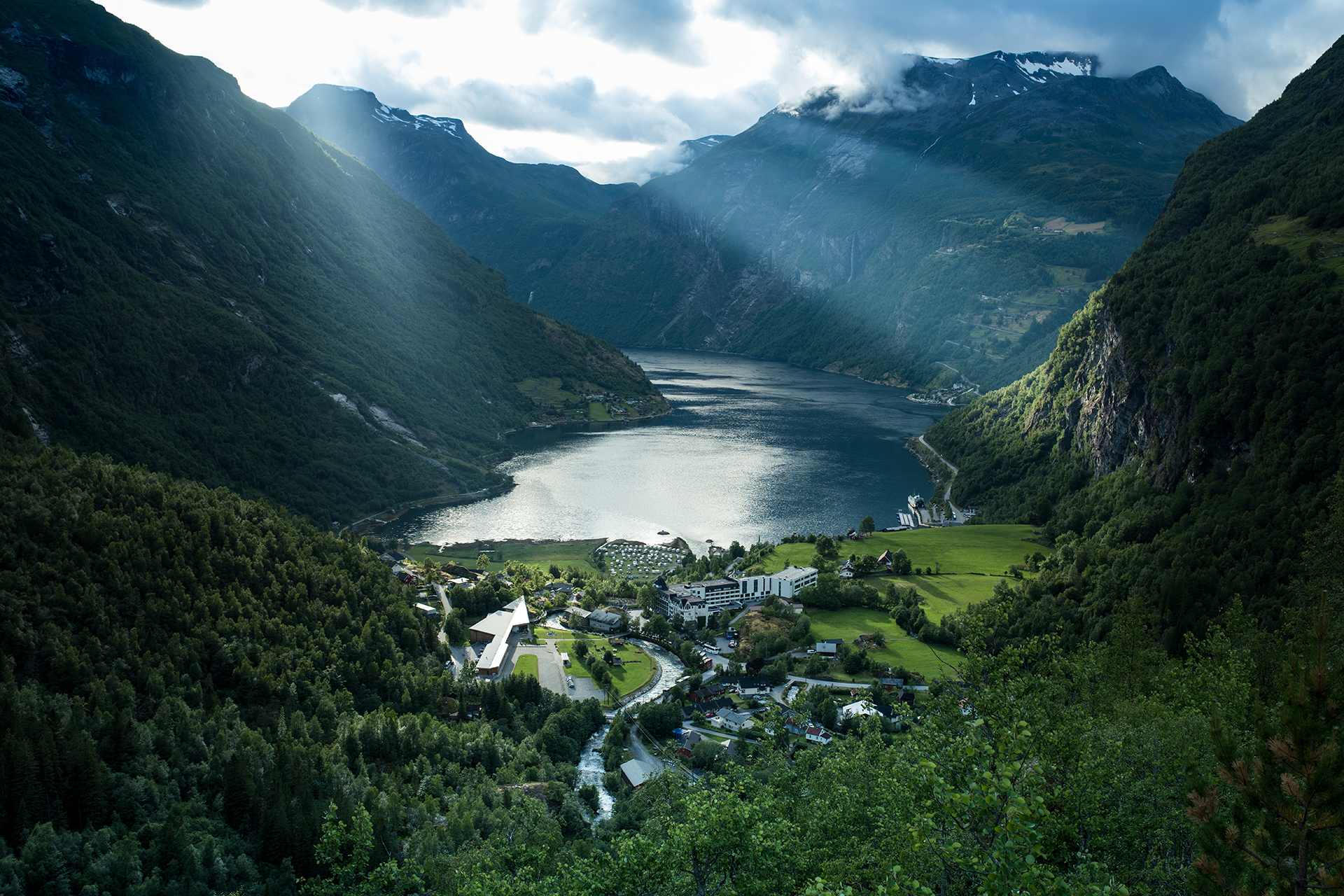 hotel_union_geiranger_sommer_tonemolnes_2018_TMO1973.jpg